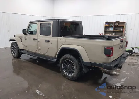 2022 Jeep Gladiator Overland 4X4 из США, поврежденный, VIN 1C6HJTFG4NL152138
